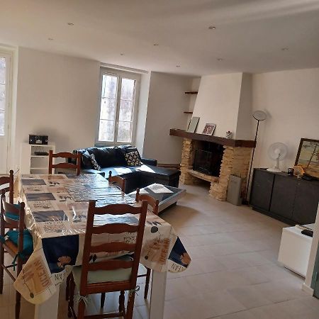Maison De Village Entre Estuaire Et Ocean Saint-Yzans-de-Médoc 外观 照片